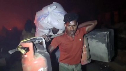 Leégett a rohingja menekültek tábora