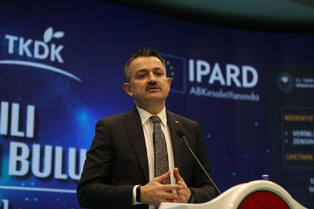 Bakan Pakdemirli Uzayda meteoroloji istasyonu kurma fikrimizi geliştiriyoruz