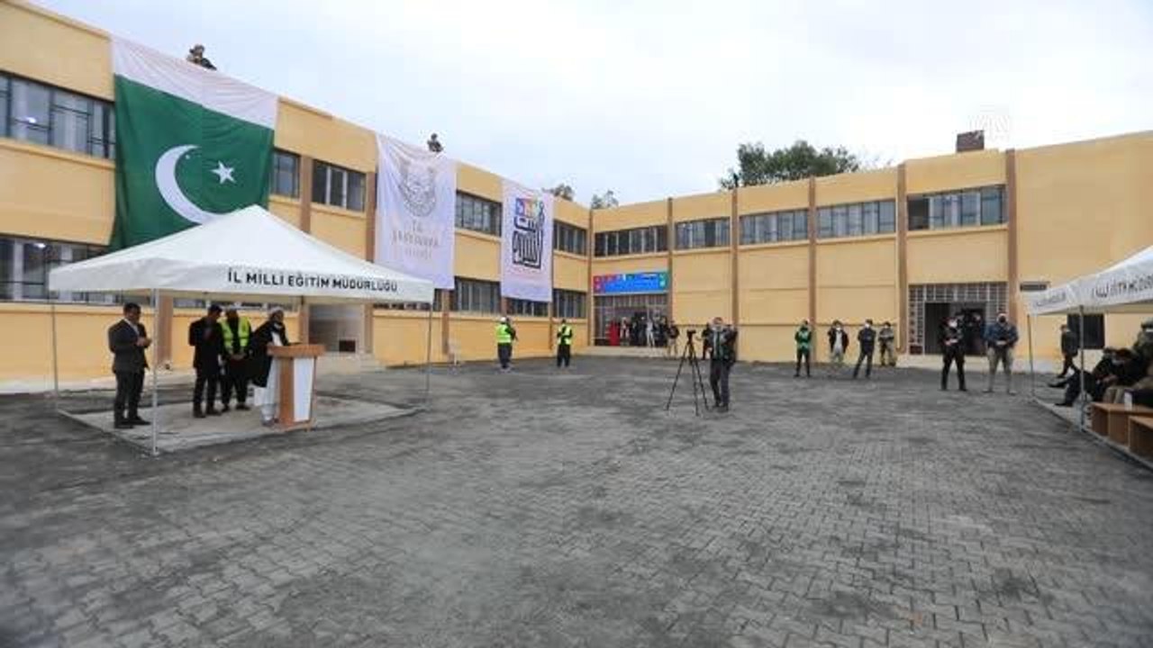 Son dakika! Türkiye'nin desteğiyle Barış Pınarı bölgesinde bir okul ve fırın daha açıldı  fırın,okul,Rasulayn,suriye,Şanlıurfa Valisi, Abdullah Erin,