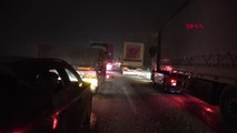 AFYONKARAHİSAR Kar nedeniyle Afyonkarahisar- Antalya karayolu ulaşıma kapandı