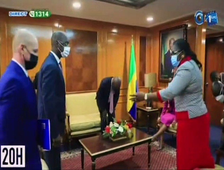 RTG/ Audience du représentant de la Banque Mondiale au Gabon avec le Premier Ministre