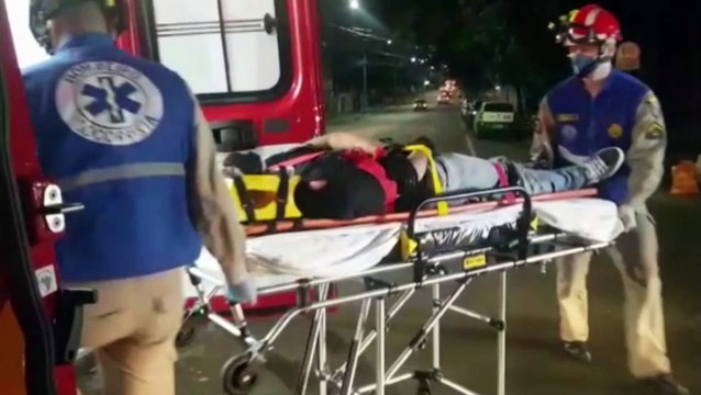 Motos batem na Rua Nereu Ramos, esquina com a Rua Recife, no Centro