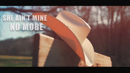 Justin Moore - She Ain't Mine No More