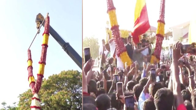 A huge wave of fans had arrived to see Puneeth Rajkumar in Channapatna