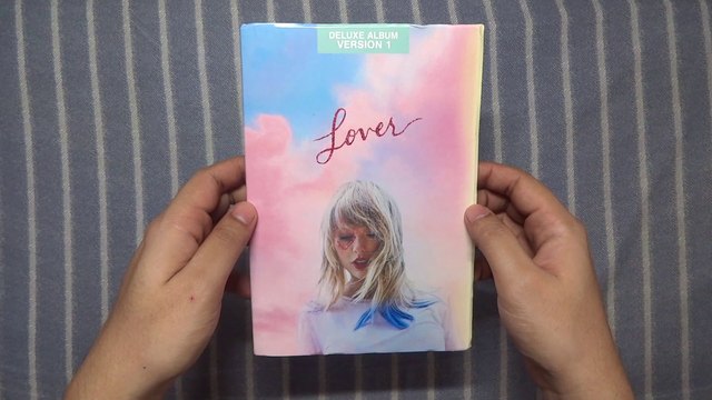 lover (deluxe album version 1) - taylor swift (cd unboxing)