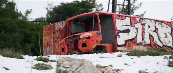 Μιρέλα Πάχου - Λάθος Διαδρομή (Official Music Video)