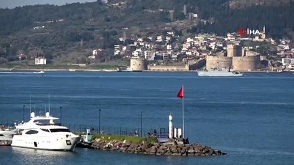 Çanakkale Boğazı’ndan peş peşe savaş gemileri geçti