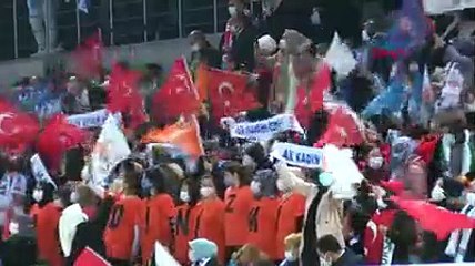 AK Parti'de kongre günü! Salon tıklım tıklım doldu