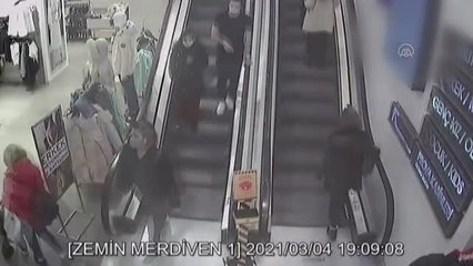 Giyim mağazalarından çaldığı kıyafetleri internetten satan kadın tutuklandı