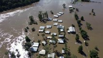 Après des jours de pluies diluviennes, les images aériennes de la banlieue de Sydney totalement inondée