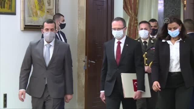 Türkiye'nin Beyrut Büyükelçisi Ulusoy, Cumhurbaşkanı Avn'a güven mektubunu sundu