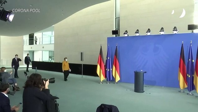 Alemanha admite 'erro' por restrições anticovid