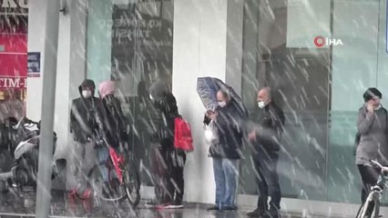 Çanakkale'de kar yağışı başladı