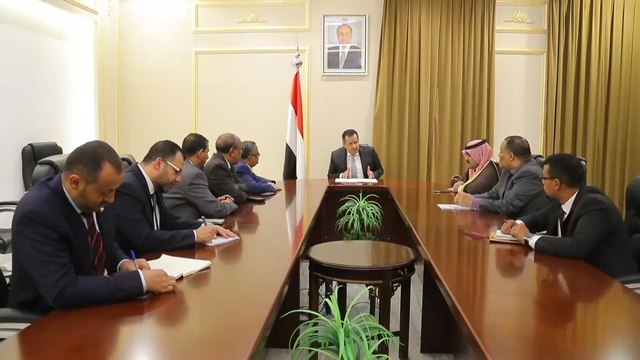 الخارجية اليمنية تعلن السماح لسفن محملة بالوقود بالدخول لميناء الحديدة