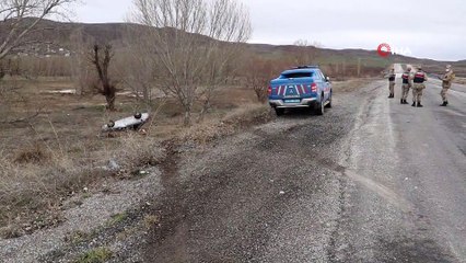 Otomobil tarlaya uçtu: 2 ağır yaralı