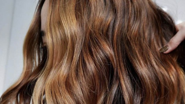 This Bourbon Sweet Tea Hair Color Is the Most Ridiculously Southern Trend Ever