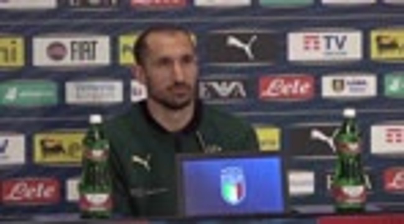 Italie - Chiellini : "Il y a des problèmes, mais Pirlo n'est pas le problème"