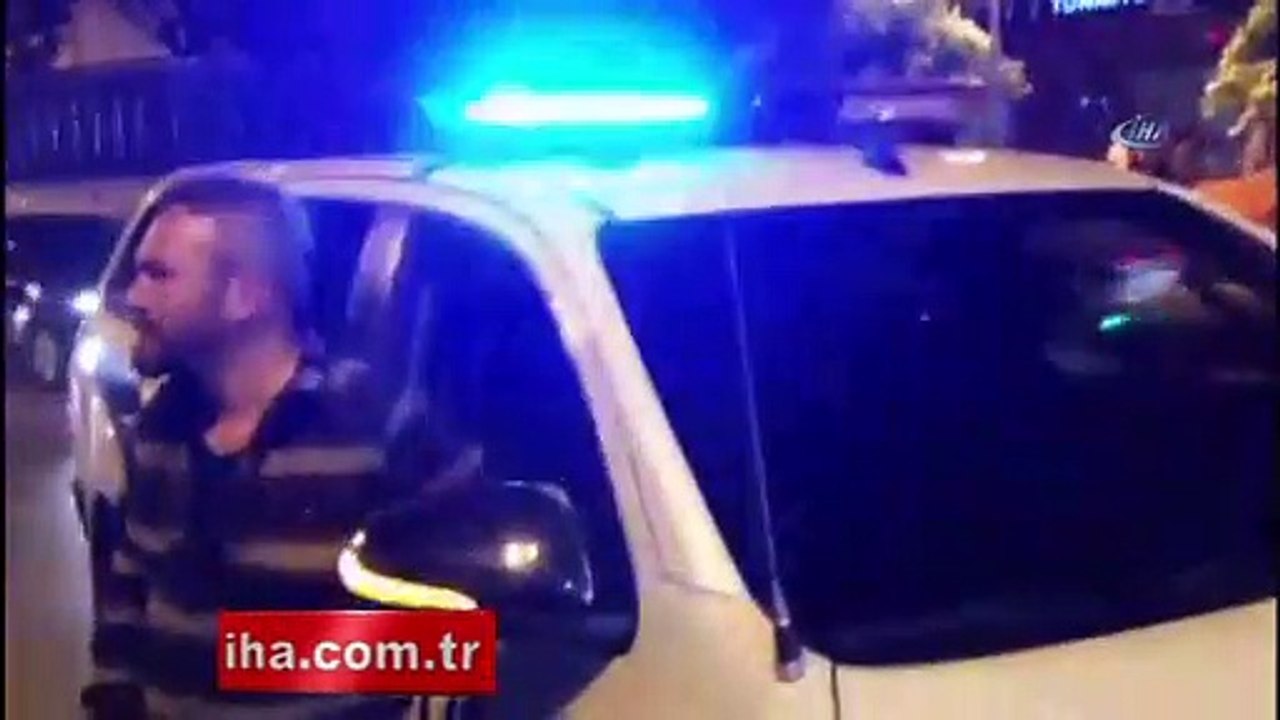 Emniyet amiri taraftara üçlü çektirdi!