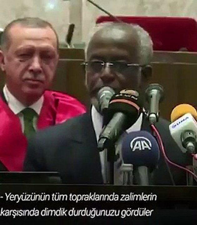 Hartum Üniversitesi Rektörü'nden duygulandıran sözler!