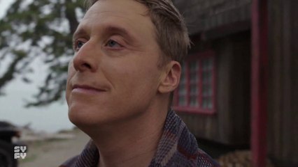 Resident Alien S01E10 Heroes of Patience