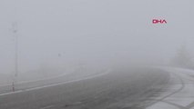 DENİZLİ Kar ve sis, Denizli'de ulaşımı olumsuz etkiledi