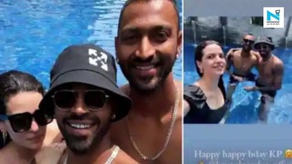 Natasa Stankovic enjoys a perfect summer day in pool