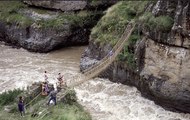 Puente inca Q’eswachaka, de 600 años de antigüedad, se desploma por falta de mantenimiento