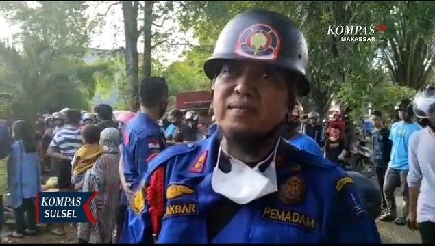 Kebakaran Diduga Dari Ledakan Tabung Gas Di Bengkel Motor