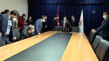 AK Parti Genel Başkan Yardımcısı Dağ, AR-GE ve Eğitim Başkanlığı görevini Mustafa Şen'e devretti