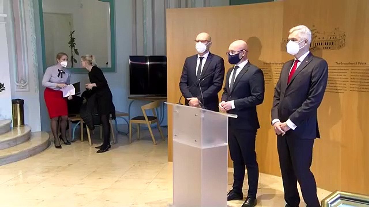 ZÁZNAM: Brífing R. Sulíka, I. Korčoka a B. Gröhlinga