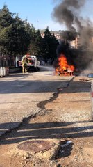 Üç tekerlekli elektrikli motor küle döndü