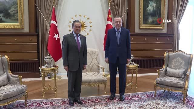 Son dakika haberi | Cumhurbaşkanı Erdoğan, Çin Halk Cumhuriyeti Dışişleri Bakanı Wang Yi'yi kabul etti