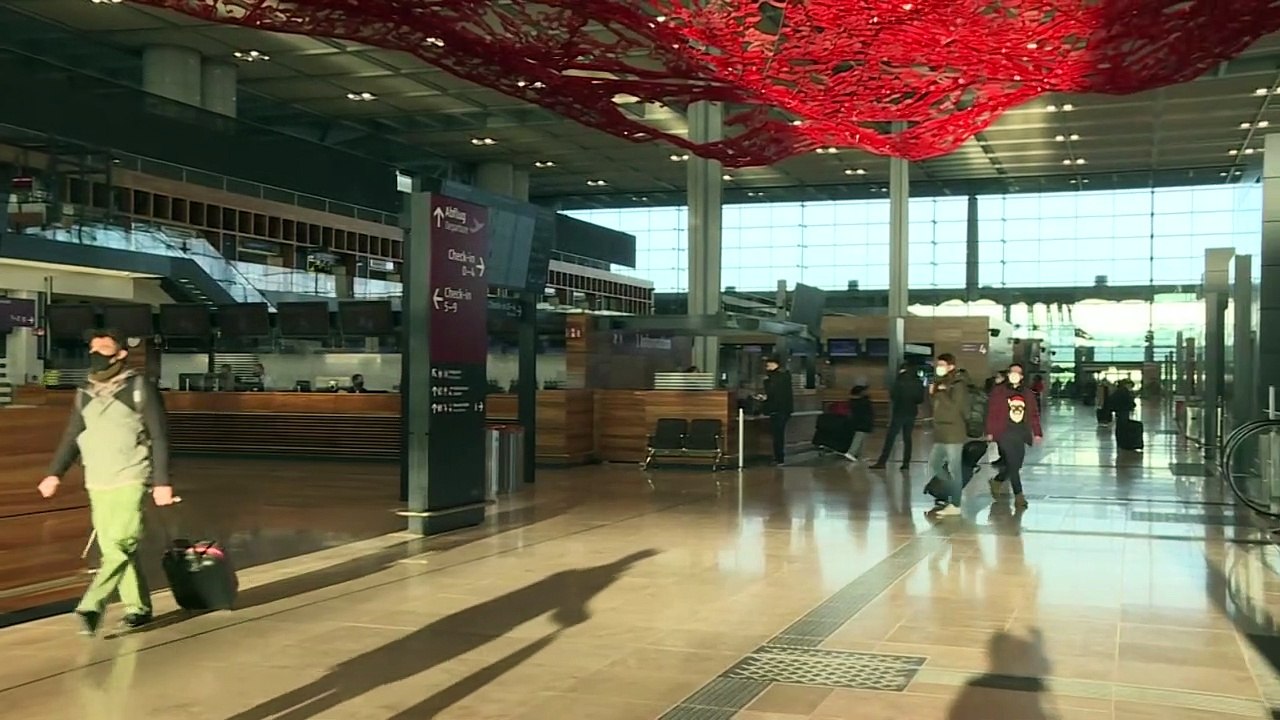 Corona-Testpflicht für alle Flug-Rückkehrer ab Freitag