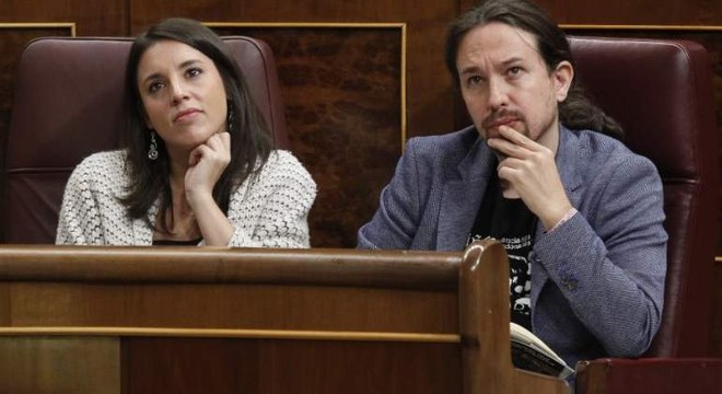 IGLESIAS COBRA POR VER SERIES DE TELEVISIÓN E IRENE MONTERO ES ADICTA A LA TELE BASURA