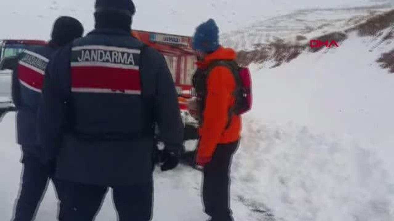 NİĞDE Karda mahsur kalan vatandaş kurtarıldı