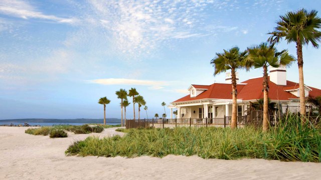 U.S. Hotels With Stunning Private Villas