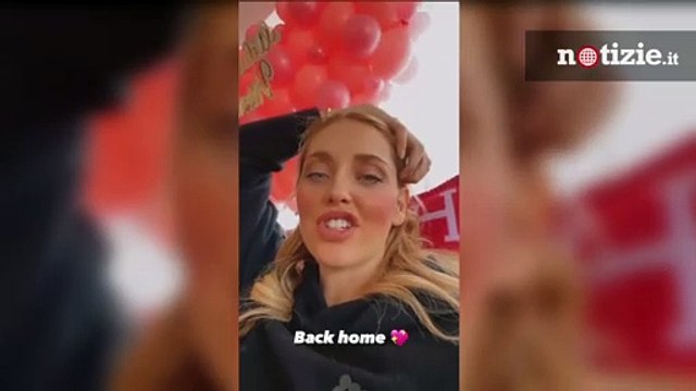 Chiara Ferragni e Fedez, la neonata Vittoria lascia l'ospedale: le prime immagini