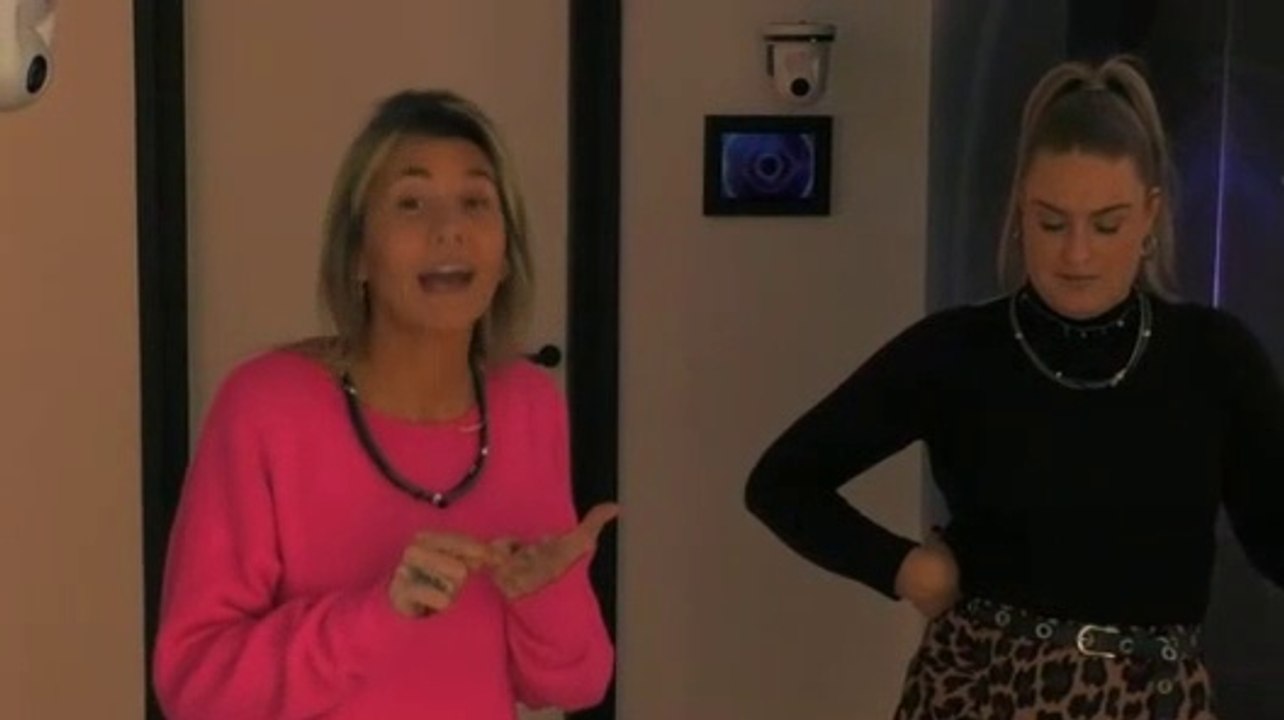 Jill en Julie hebben lol - 25 maart 2021.