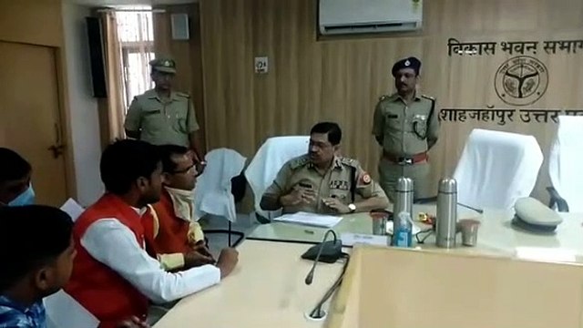 दो बहनों की हत्या पर विश्वकर्मा समाज के नेताओं ने रोष व्यक्त करते हुए डीआईजी से की मुलाकात
