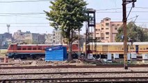 Two Trains Parallel  Crossing at Same time __ Howrah Station