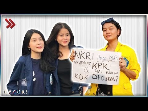 BIKIN NGAKAK!! Ini Dia Spanduk Kocak Saat Demonstrasi!!