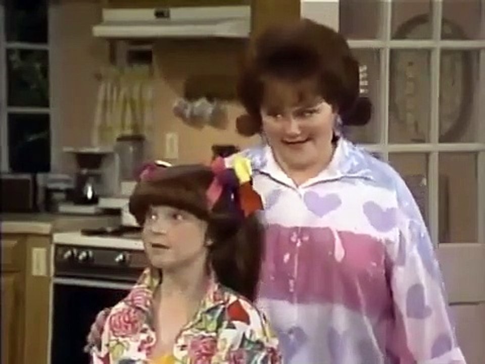 Small Wonder- S2-E18 Little Miss Shopping Mall S2-E18