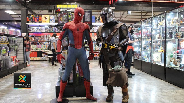 tn7-Abren-geeks en San Pedro-250321