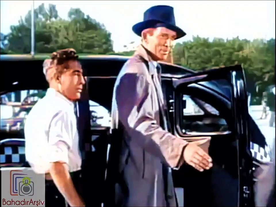 Old Ankara clip from the movie "5 Fingers Spy of Ankara" dated 1952 (Colorized) /"5 Fingers Ankara Casusu" (1952) filminden eski Ankara görüntüleri (Renkli)