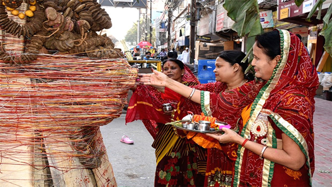 Holika Dahan 2021: होलिका दहन महत्व। Holika Dahan Importance । होलिका दहन का महत्व क्या है। Boldsky