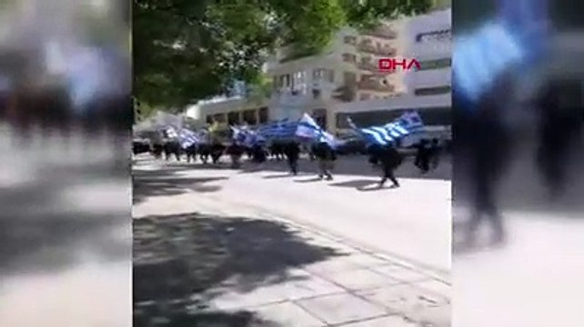 Rum Kesiminde camiye haç resmi çizip,Türklere ölüm. tehditleri yazıldı