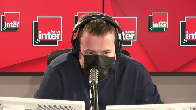 Isabelle Huppert : Bertrand Tavernier était soucieux du monde qui l'entourait, mais c'était un engagement politique qui ne l'empêchait pas d'être cinéaste avant tout. Il ne faisait pas un cinéma militant.