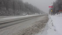 BOLU Bolu Dağı'nda kar yağışı devam ediyor