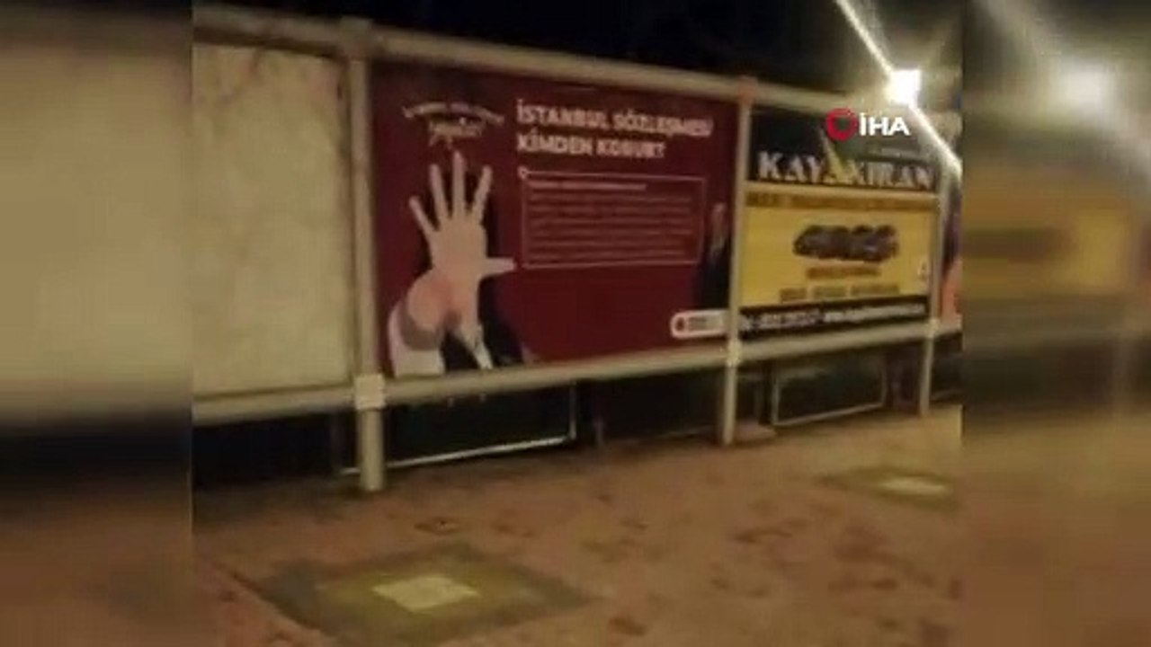 Billboardlara asılan “İstanbul Sözleşmesi Kimden Korur” afişine tepki