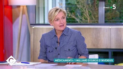 Скачать видео: Coronavirus: Pris à partie sur Twitter, Julien Courbet explique pourquoi il a été vacciné alors qu'il ne fait pas partie des personnes prioritaires